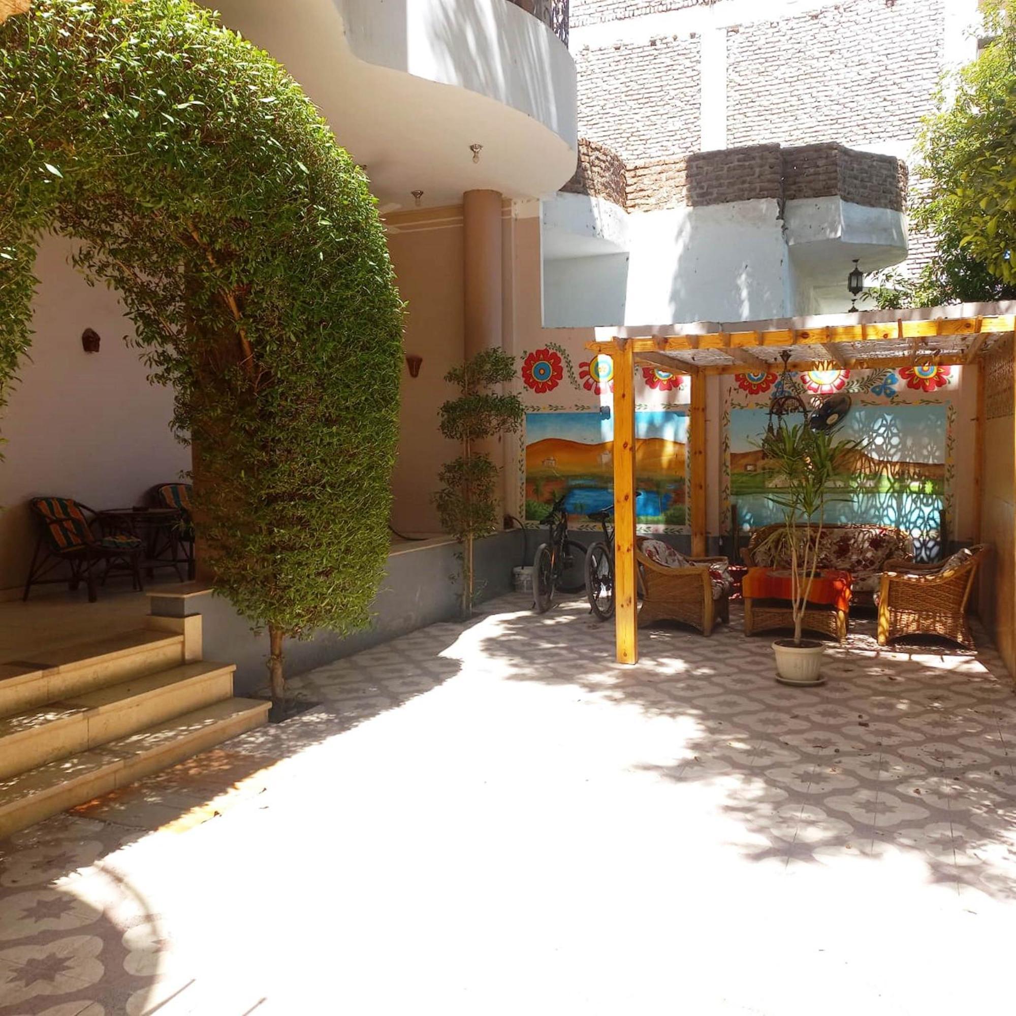 Enjoy Luxor Exterior foto